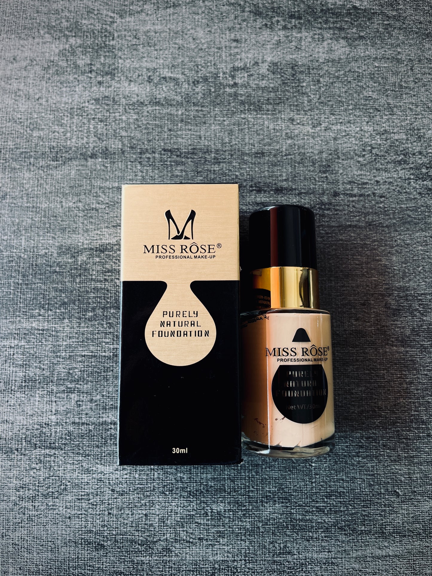 Miss Rose Purely Natural Foundation