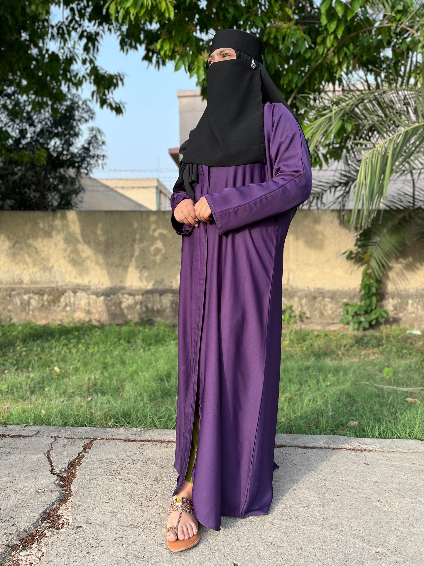 Open simple Abaya | Nida Fabric